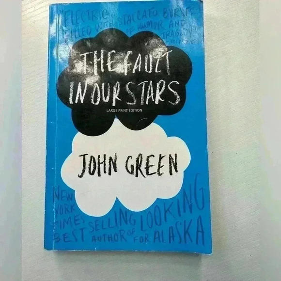 The Fault in Our Stars by John Green - Picture 1 of 2